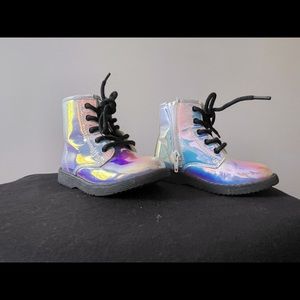 Children’s Place Rain Boots: size 7 in kids